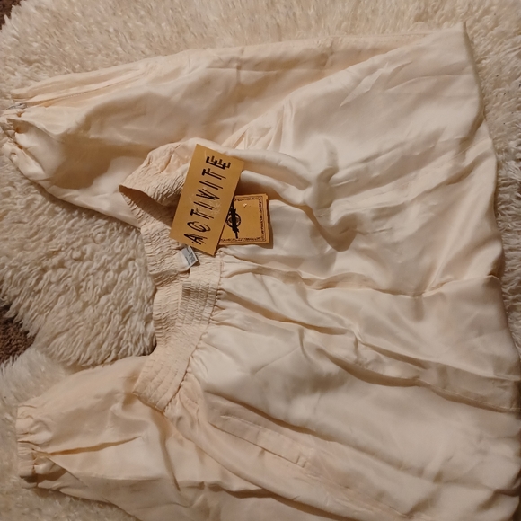 Vintage Activite 2pc silk cream coordinated set - Picture 5 of 6